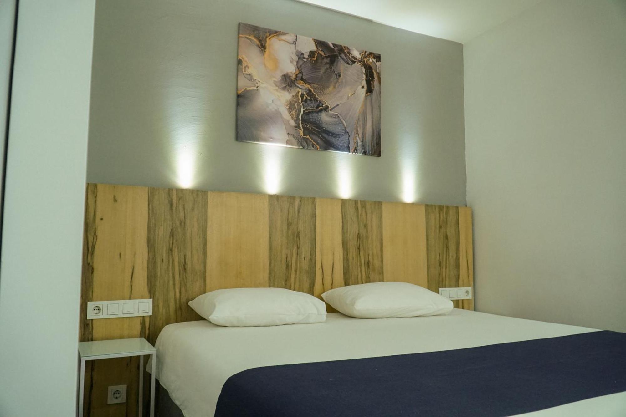 En Otel Karaca Eskişehir Eksteriør billede