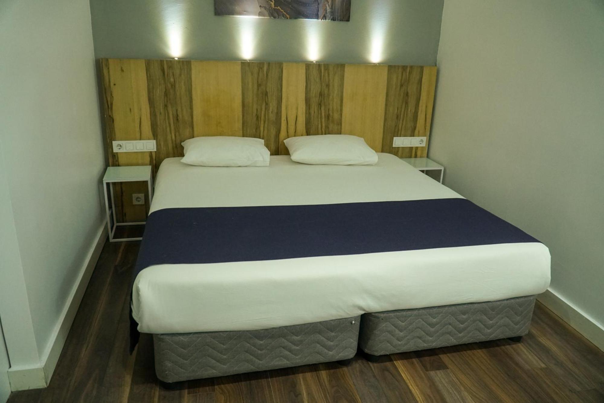 En Otel Karaca Eskişehir Eksteriør billede