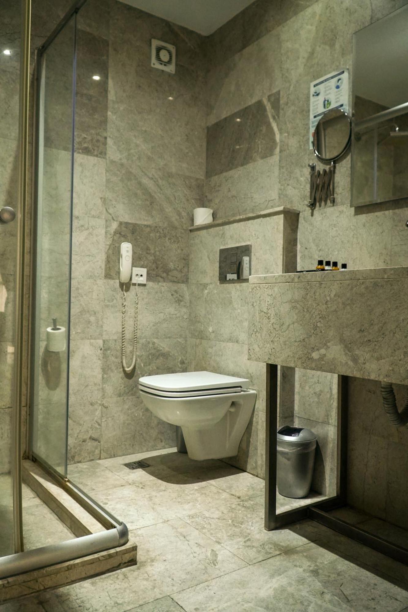 En Otel Karaca Eskişehir Eksteriør billede