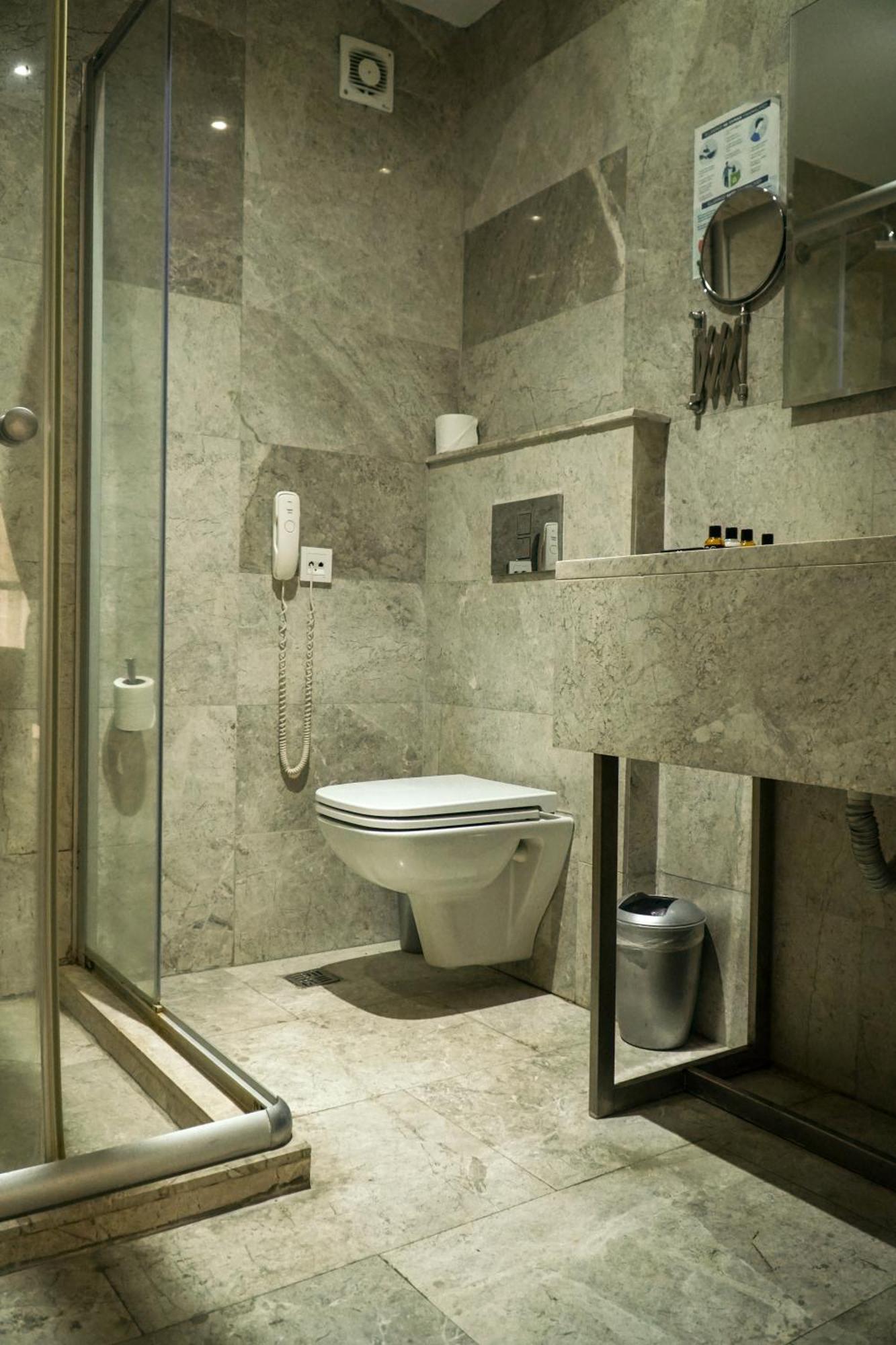 En Otel Karaca Eskişehir Eksteriør billede
